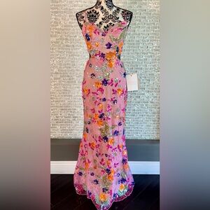 Mac Duggal NWT Pink Lace Sequin Dress Multicolor Floral Nude Lining Back Tie